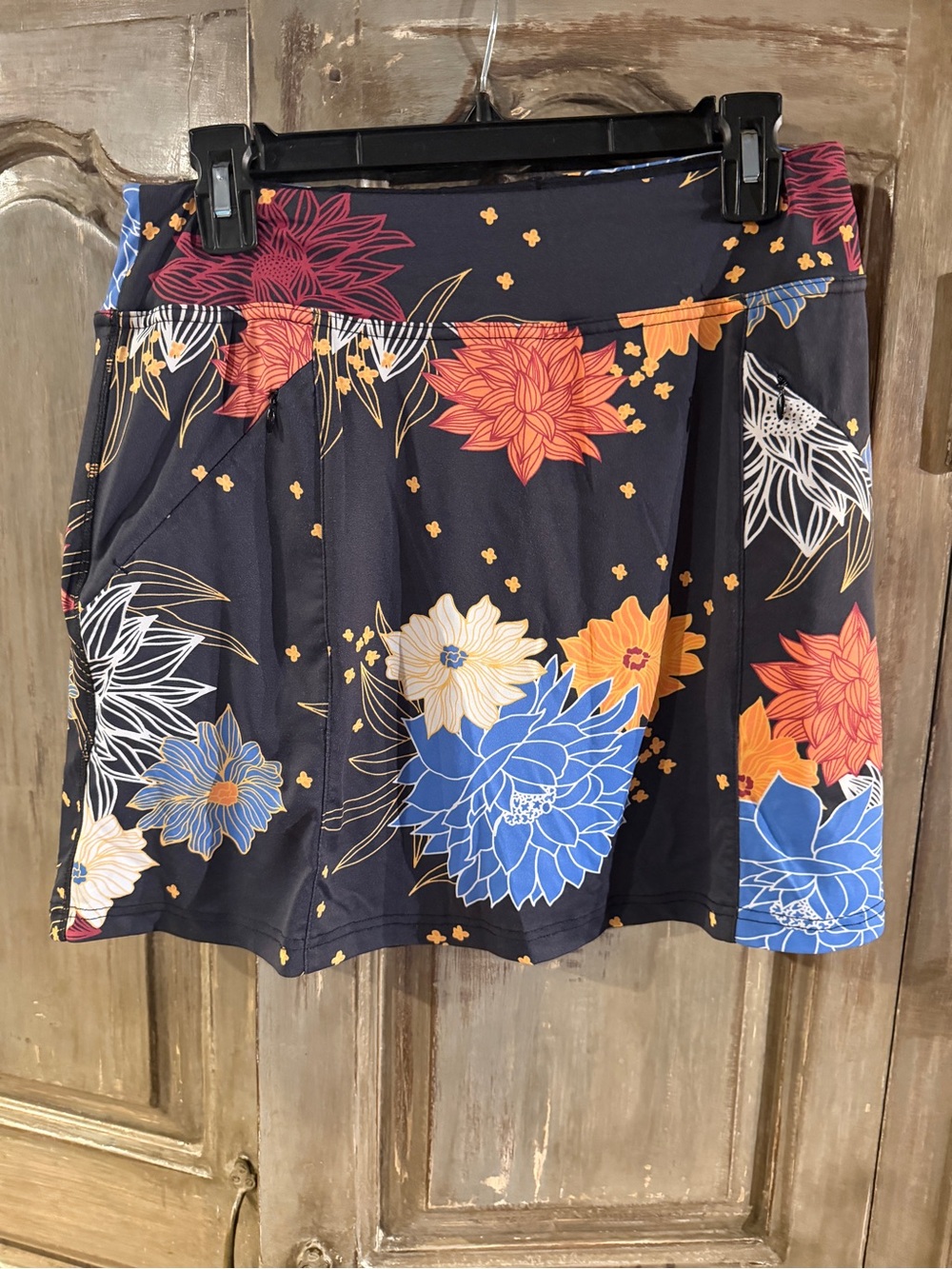 Title Nine Majestic Skort - Tivoli Floral